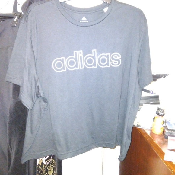 🎉HP🎉Women's Adidas Cropped Tshirt - Picture 10 of 11